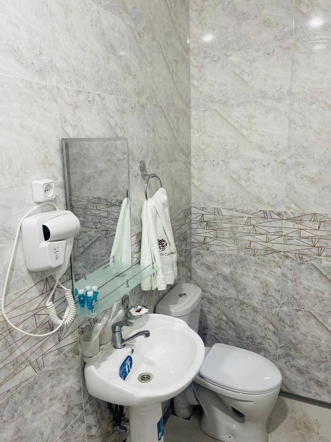 The Art Hotel Tashkent Bagian luar foto