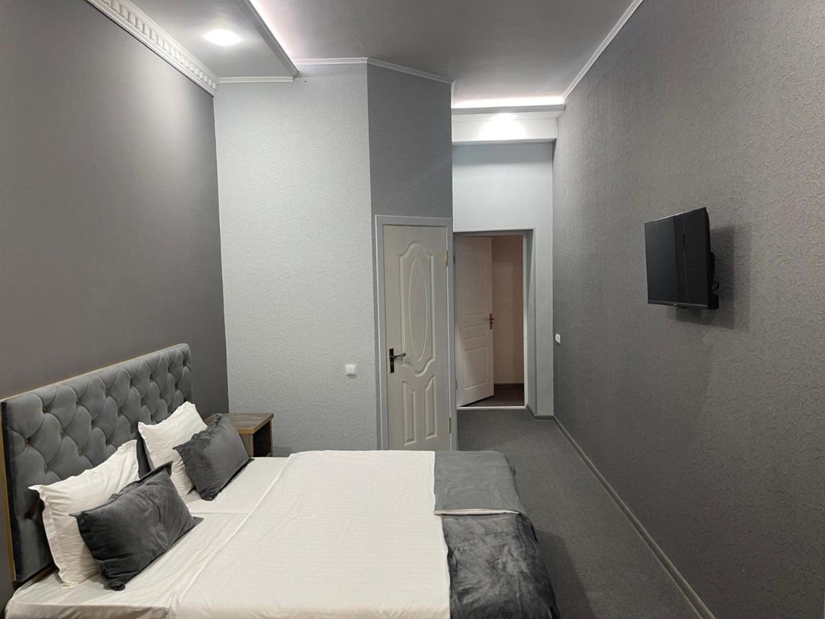 The Art Hotel Tashkent Bagian luar foto