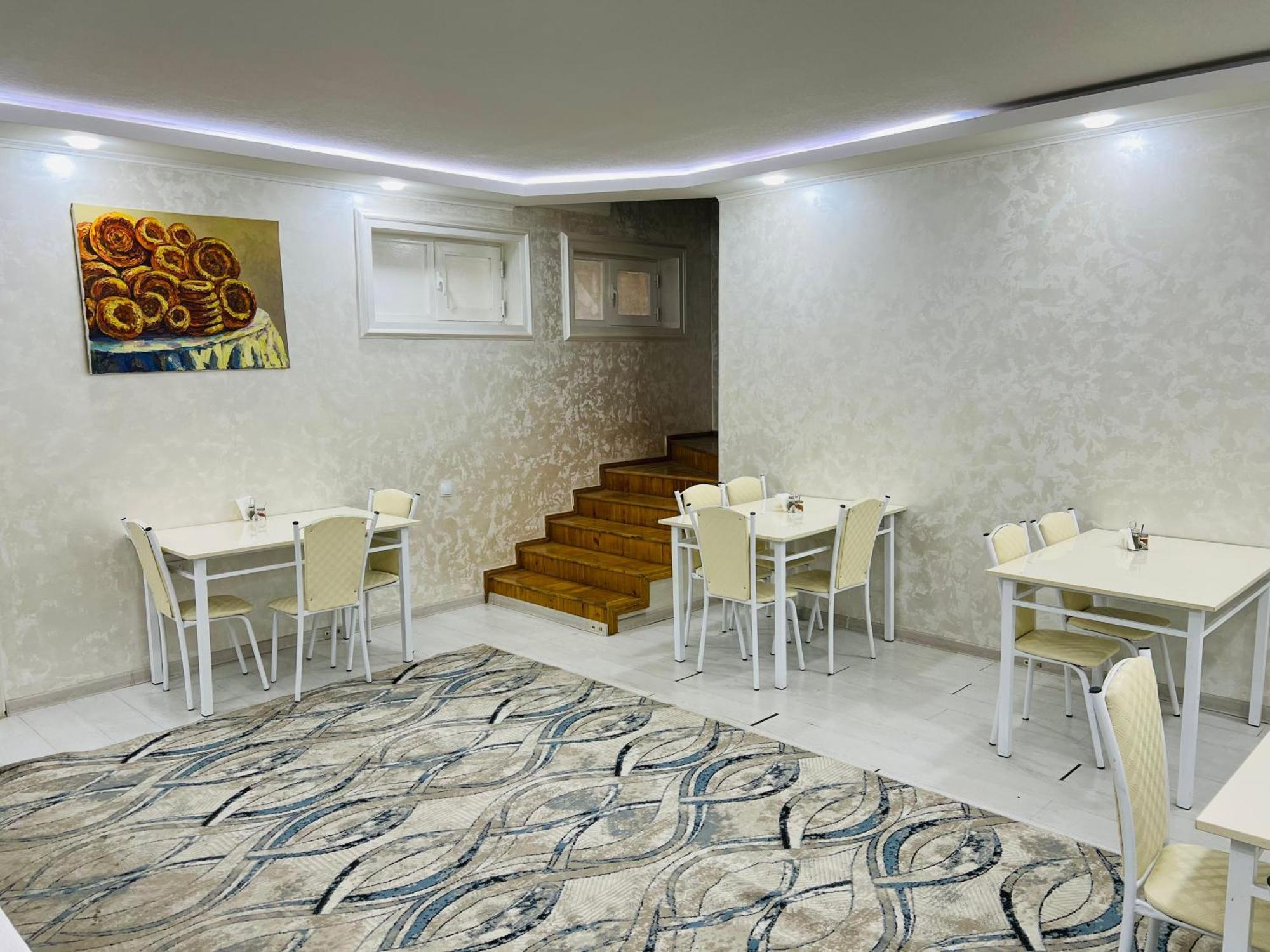 The Art Hotel Tashkent Bagian luar foto