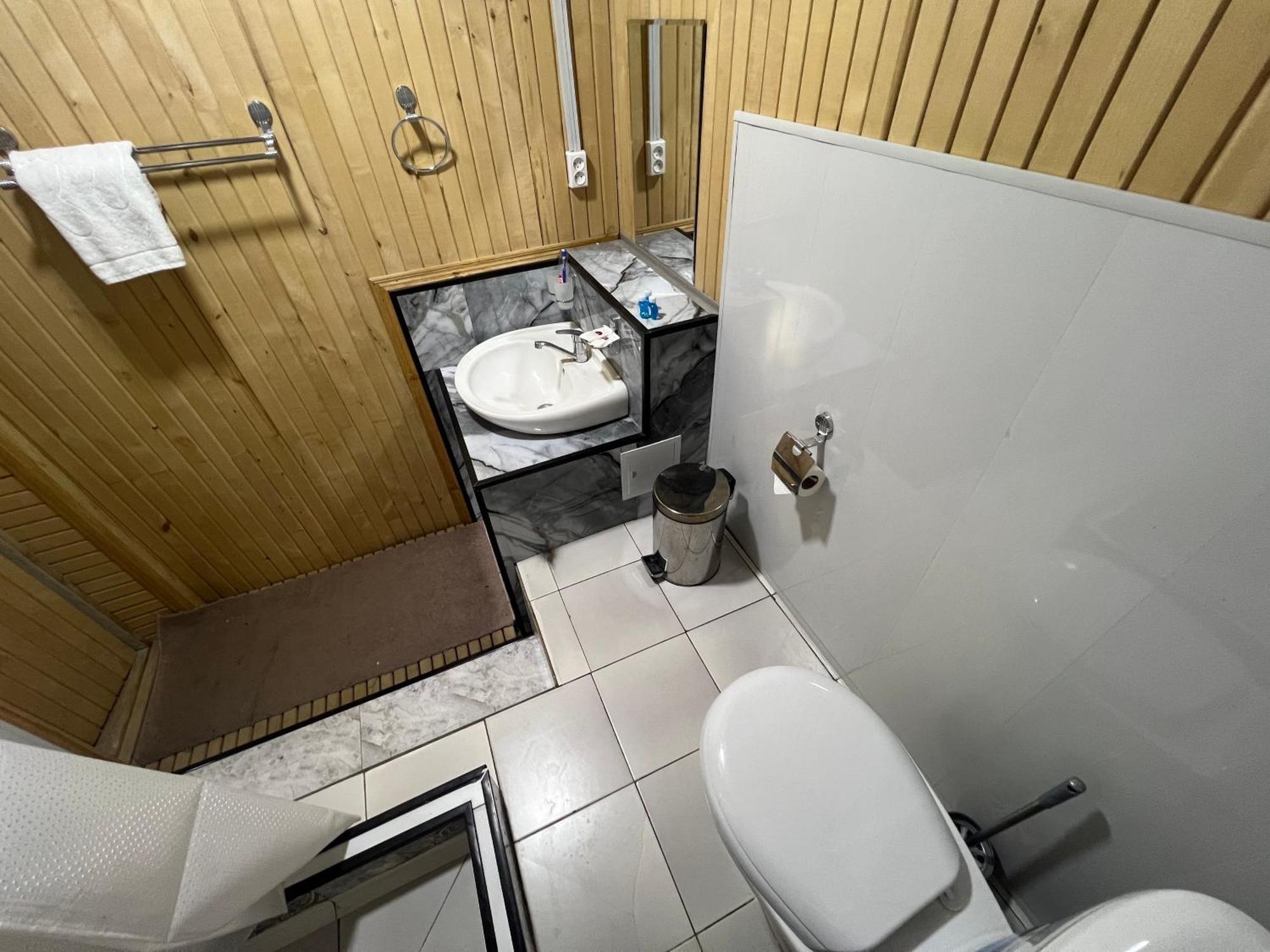 The Art Hotel Tashkent Bagian luar foto