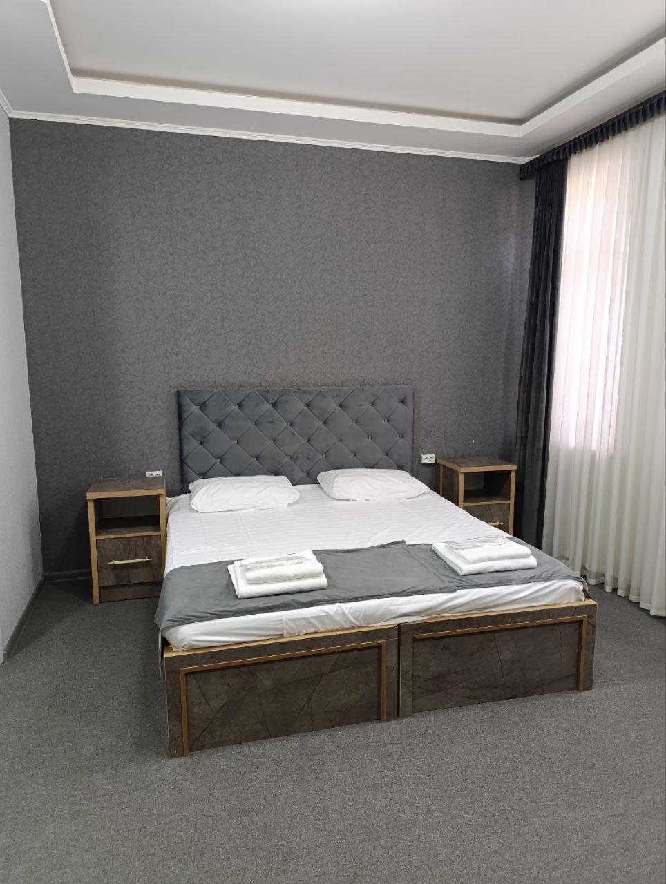 The Art Hotel Tashkent Bagian luar foto