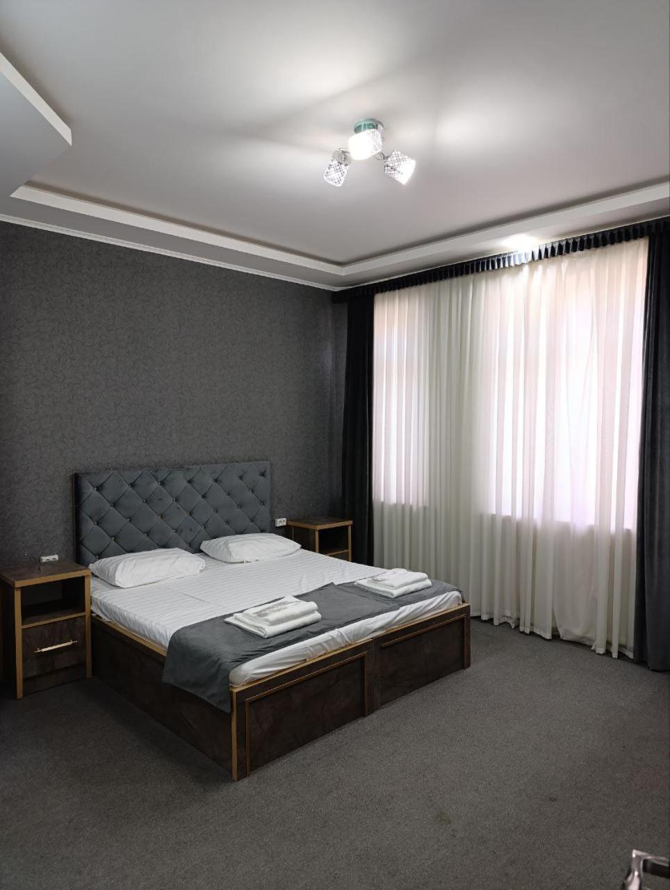 The Art Hotel Tashkent Bagian luar foto