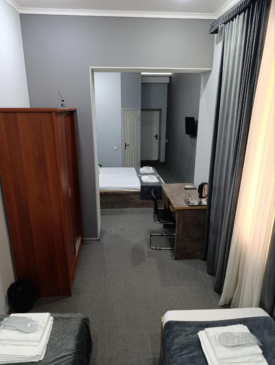 The Art Hotel Tashkent Bagian luar foto